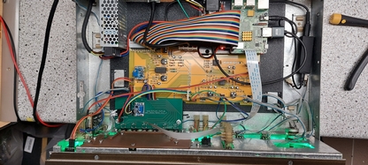 Innenansicht mit neuer Tastaturplatine